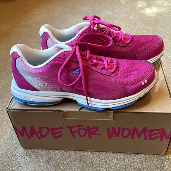 Ryka Devotion Plus 2 Walking Shoe Berry Pink 7.5 new with box - Picture 3 of 6
